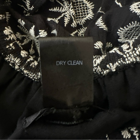 Aqua XS Off-Shoulder Embroidered Boho Black Dress Tiered Ruffle Mini Señorita - Picture 10 of 10